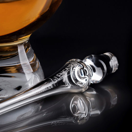 In this photo Glencairn Pipette Mood4Whisky