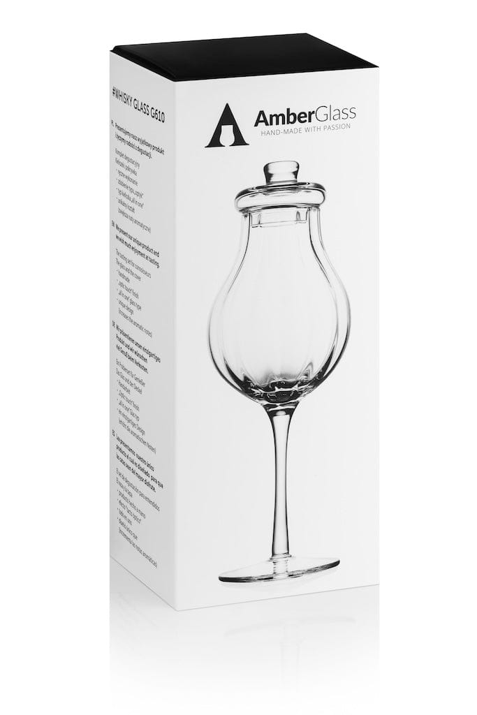 In this photo Whisky Glass G610 – 200 ml – with Lid – Hand-Blown – Amber Glass Mood4whisky