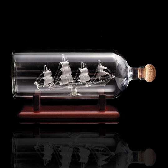 Original Products UK – Whisky Decanter – Handmade Glass – Ship in Bottle – 750 ml - Mood4whisky